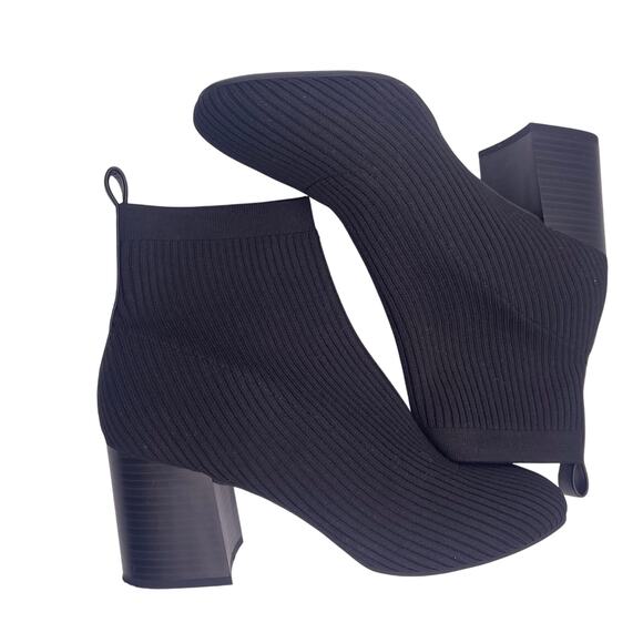 Lauren Conrad LC Lithops Knit Ankle Boots Black  Memory Foam Womens 8 - Picture 1 of 5